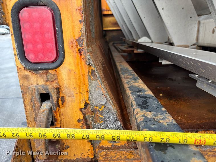 image for item DY0350 2011 International Workstar 7500 dump truck