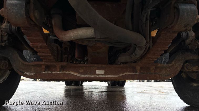 image for item DY0350 2011 International Workstar 7500 dump truck