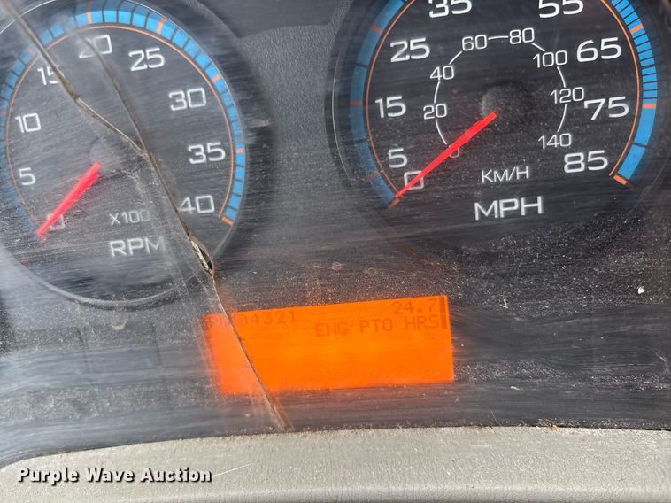 image for item DY0350 2011 International Workstar 7500 dump truck