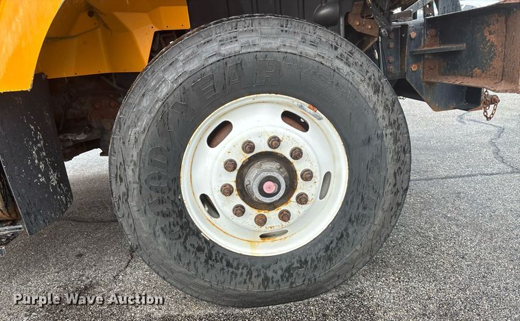 image for item DY0350 2011 International Workstar 7500 dump truck