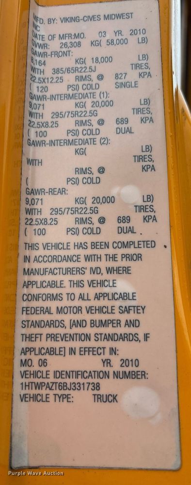 image for item DY0350 2011 International Workstar 7500 dump truck