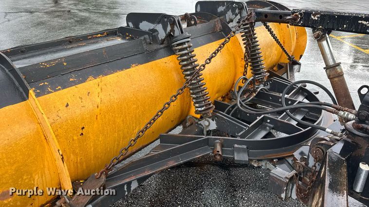 image for item DY0351 2006 International 7400 dump truck