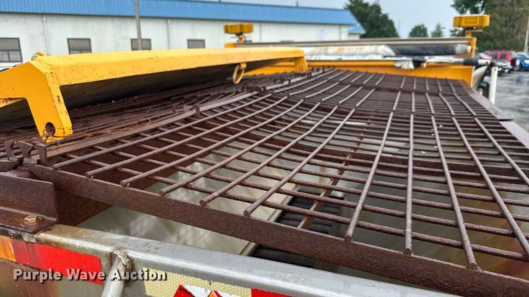 image for item DY0351 2006 International 7400 dump truck