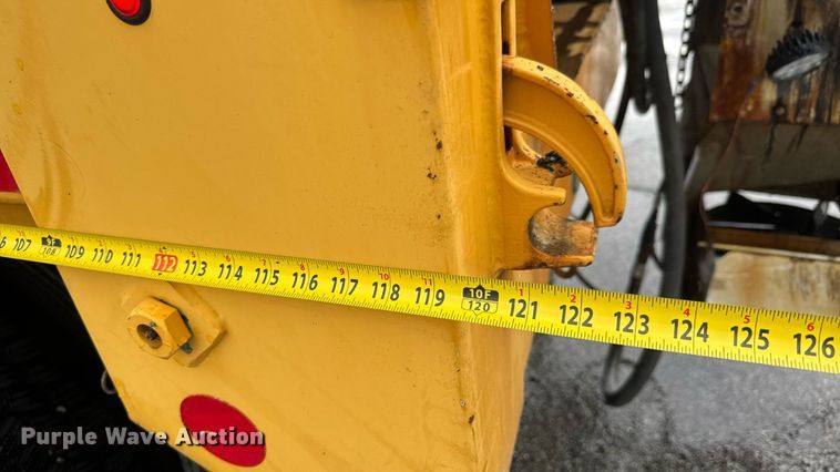 image for item DY0351 2006 International 7400 dump truck