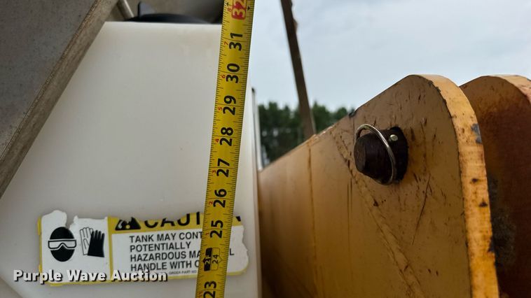 image for item DY0351 2006 International 7400 dump truck