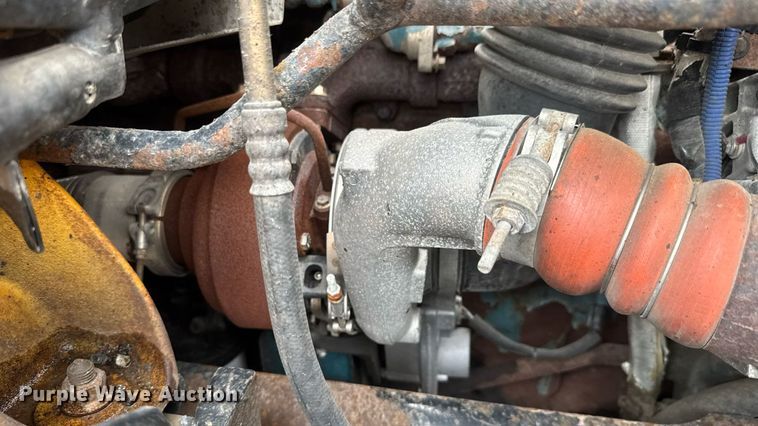 image for item DY0351 2006 International 7400 dump truck