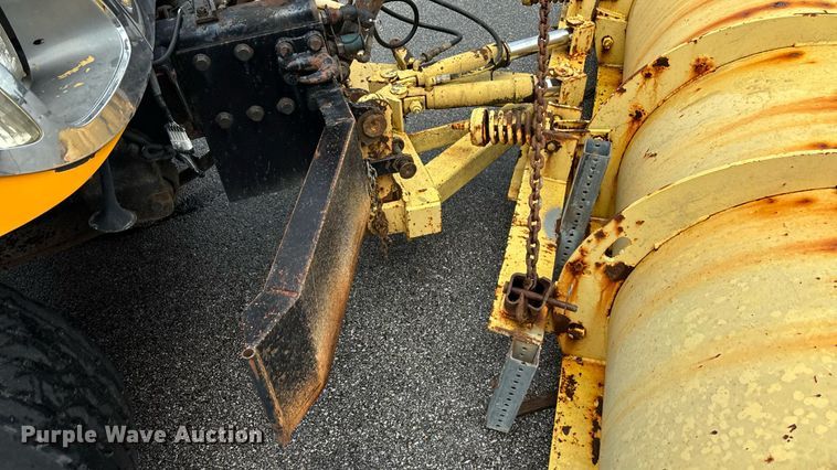 image for item DY0353 2006 International 7400 dump truck