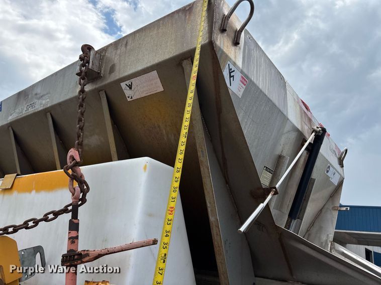 image for item DY0353 2006 International 7400 dump truck