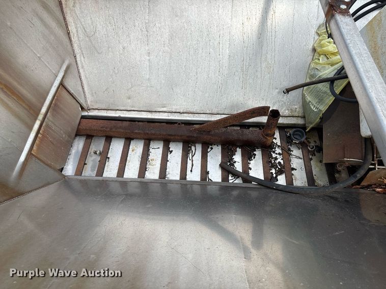 image for item DY0353 2006 International 7400 dump truck