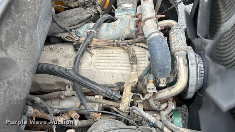 image for item DY0353 2006 International 7400 dump truck