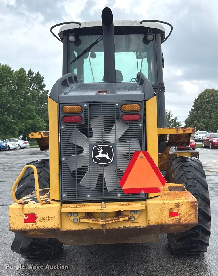 image for item DY0354 2006 John Deere 444J wheel loader