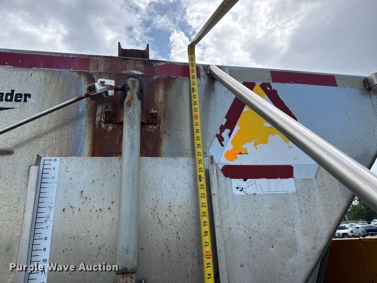 image for item DY0355 2006 International 7400 dump truck