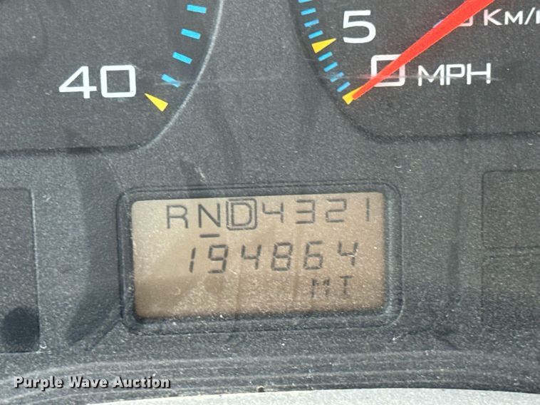 image for item DY0355 2006 International 7400 dump truck