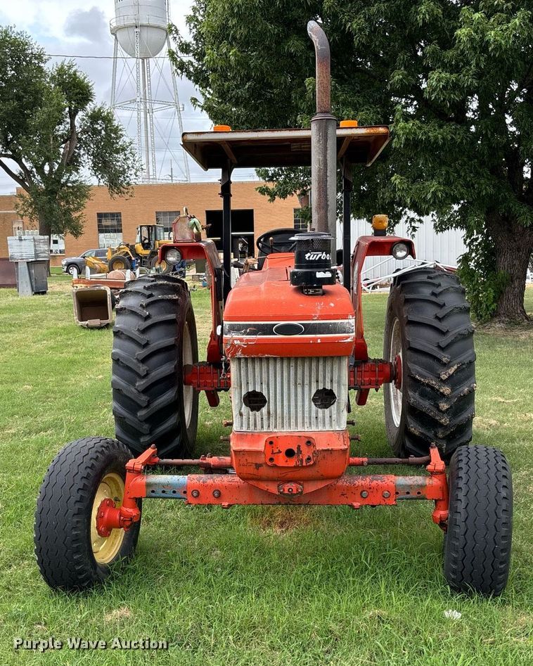 image for item DY0365 Ford 5610 tractor