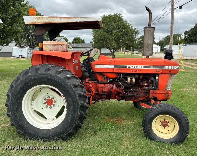 image for item DY0365 Ford 5610 tractor