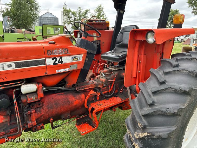 image for item DY0365 Ford 5610 tractor