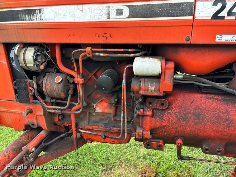 image for item DY0365 Ford 5610 tractor