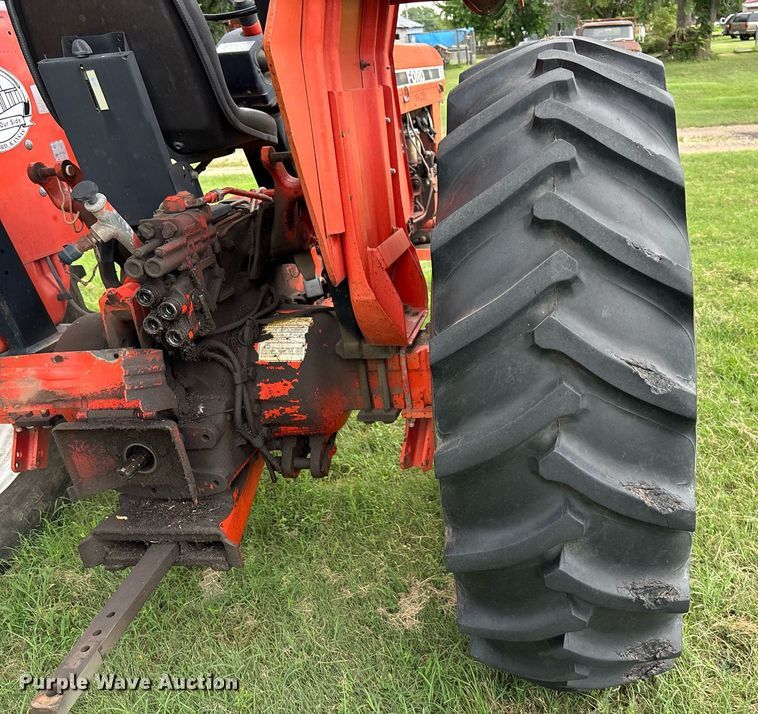 image for item DY0365 Ford 5610 tractor