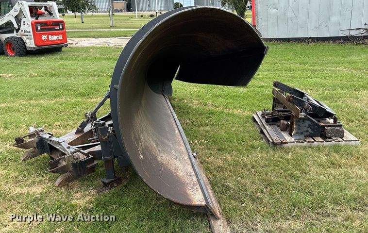 image for item DY0366 Henke snow plow