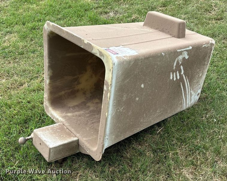 image for item DY0367 Bucket truck man basket