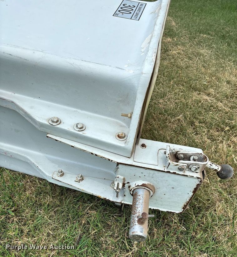 image for item DY0367 Bucket truck man basket