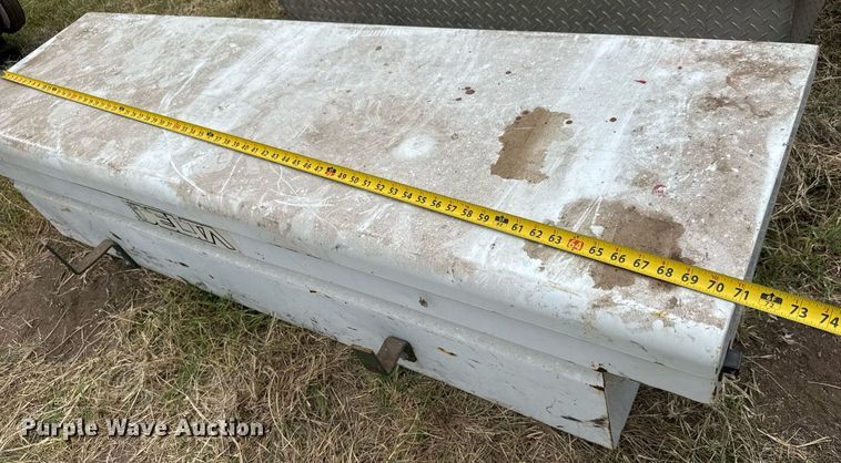 image for item DY0370 (3) toolboxes