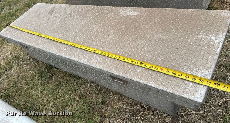 image for item DY0370 (3) toolboxes