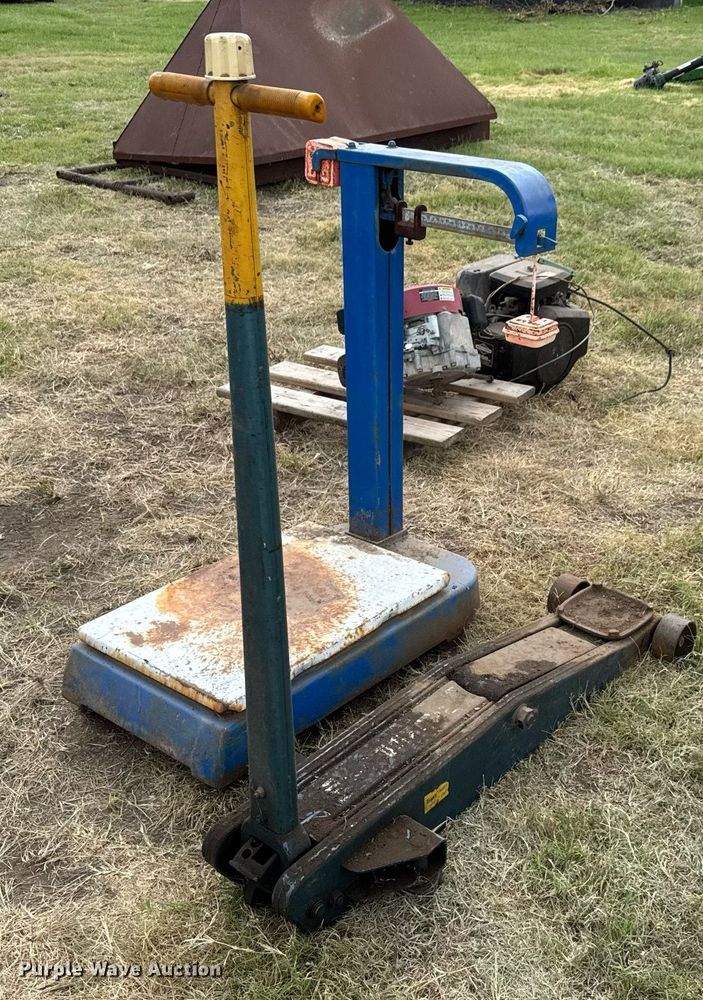 image for item DY0373 Tools