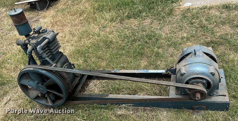 image for item DY0377 Curtis air compressor