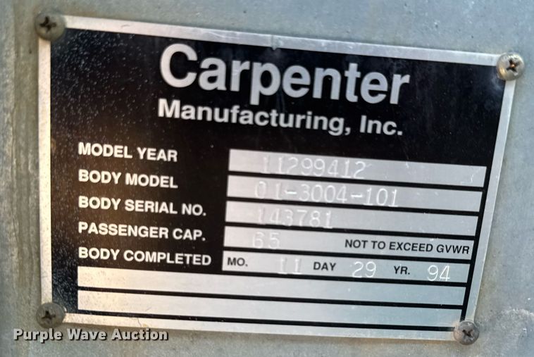 image for item DY0380 1995 Ford B800 school bus