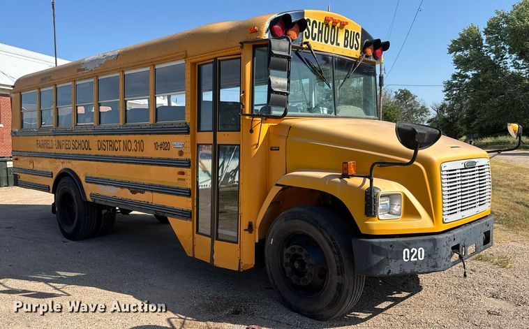 image for item DY0382 2005 Freightliner FS65 school bus