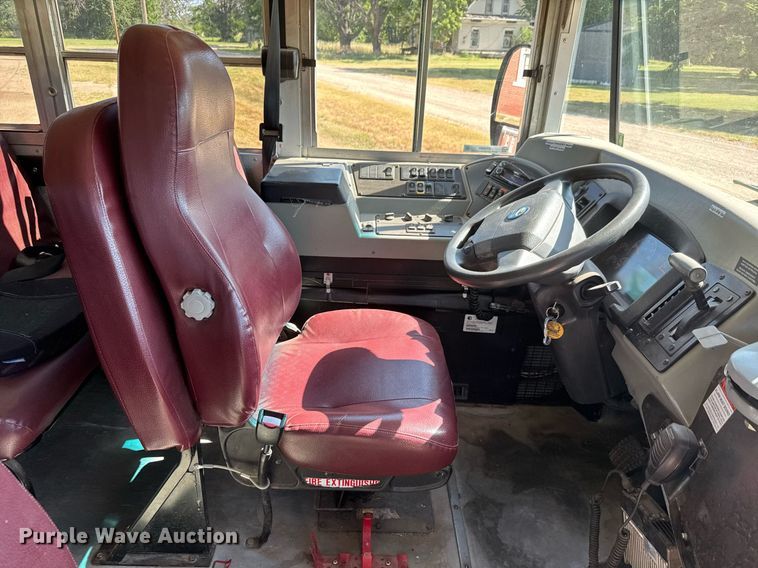 image for item DY0383 2008 Blue Bird BB Conventional school bus