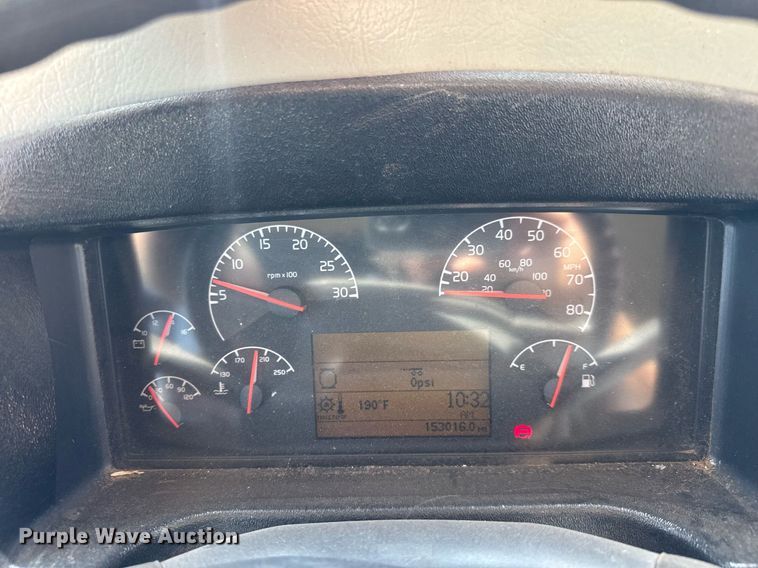 image for item DY0383 2008 Blue Bird BB Conventional school bus