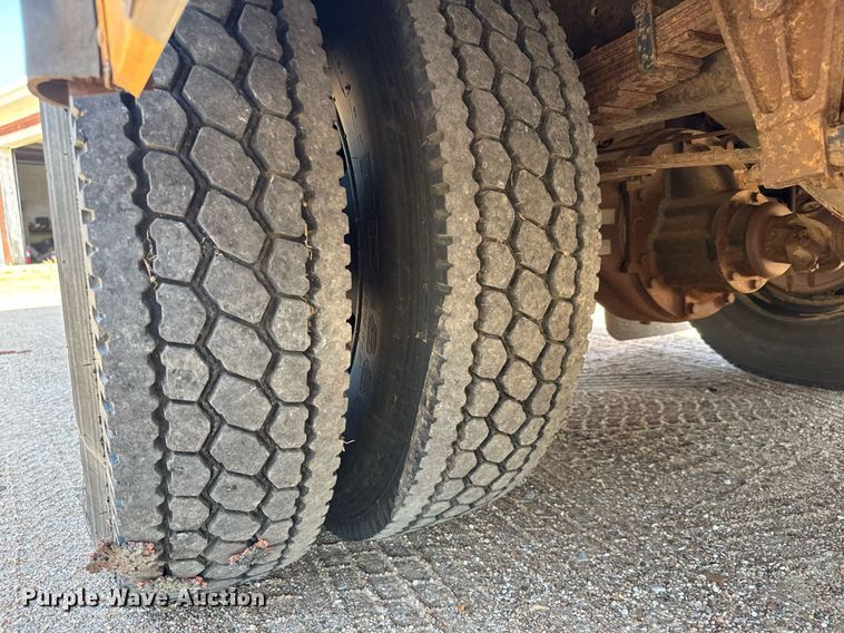 image for item DY0383 2008 Blue Bird BB Conventional school bus