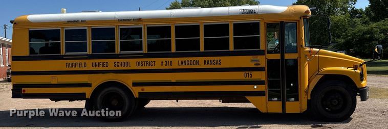 image for item DY0384 2006 Thomas Built school bus