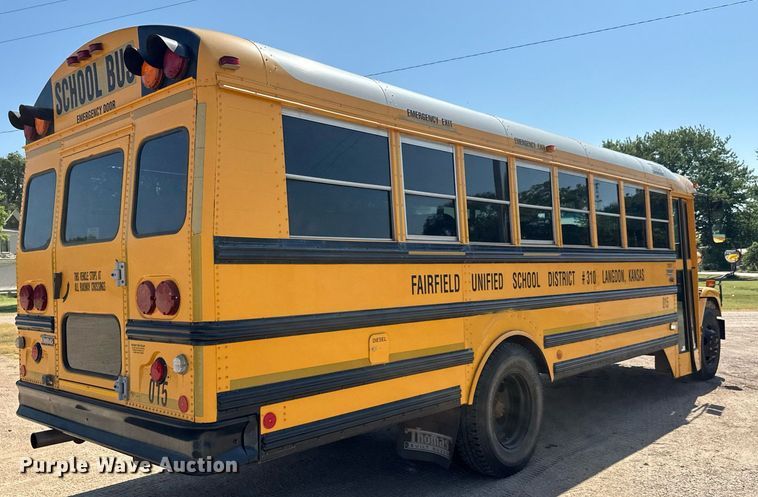 image for item DY0384 2006 Thomas Built school bus