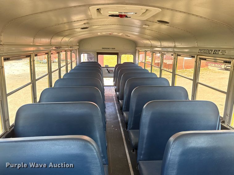 image for item DY0384 2006 Thomas Built school bus