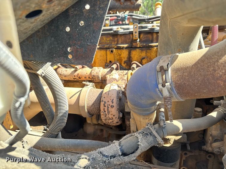 image for item DY0384 2006 Thomas Built school bus