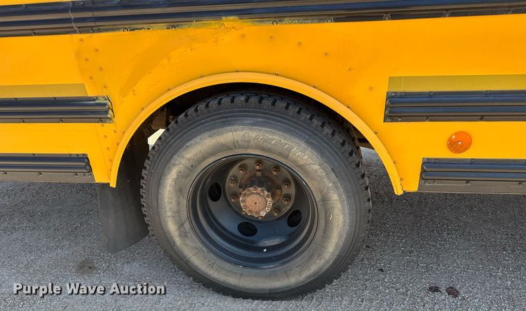 image for item DY0384 2006 Thomas Built school bus