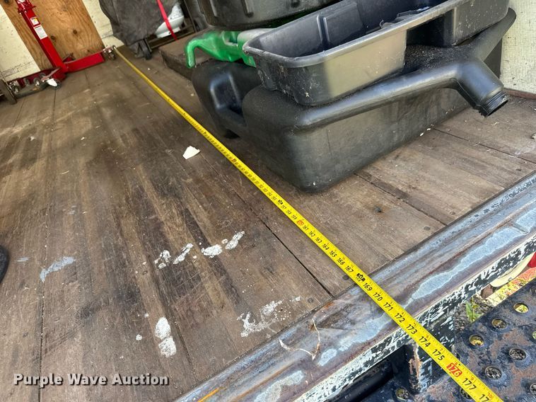 image for item DY0386 1987 GMC Vandura 3500 box truck