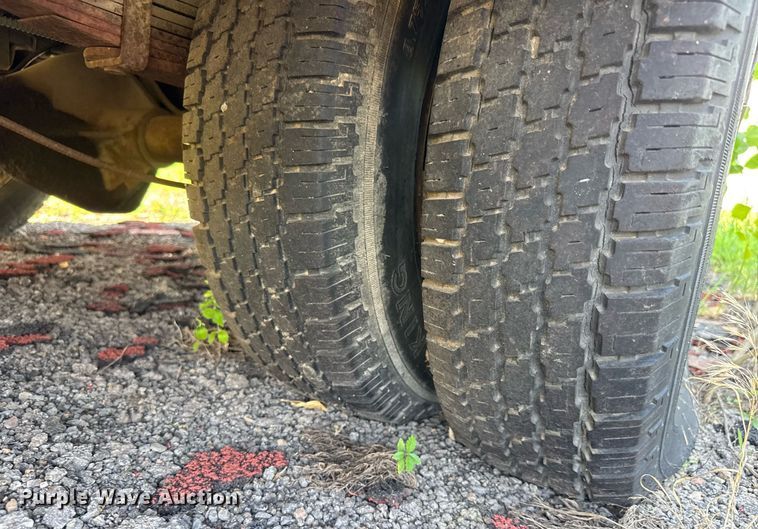 image for item DY0386 1987 GMC Vandura 3500 box truck