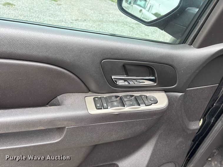 image for item DY0559 2013 Chevrolet Tahoe Police  SUV