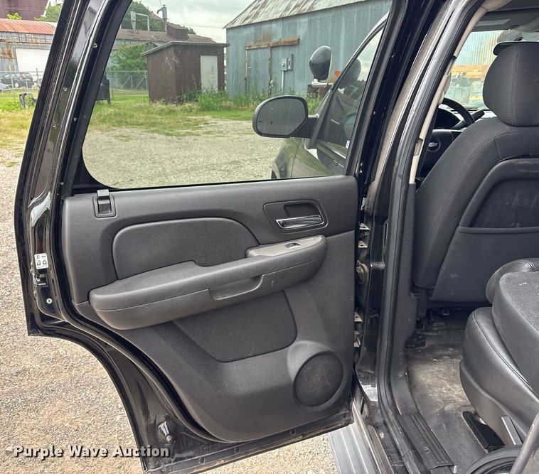 image for item DY0559 2013 Chevrolet Tahoe Police  SUV