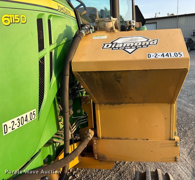 image for item DY0752 2014 John Deere 6115D tractor