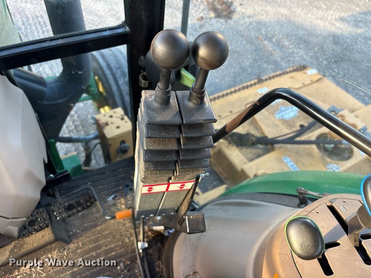 image for item DY0752 2014 John Deere 6115D tractor