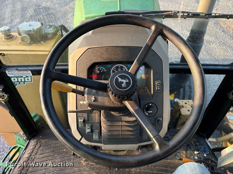 image for item DY0752 2014 John Deere 6115D tractor