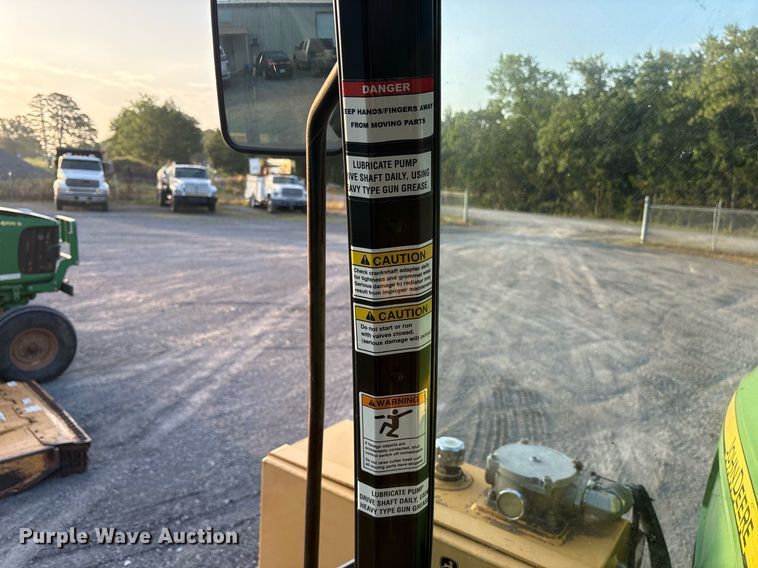 image for item DY0752 2014 John Deere 6115D tractor