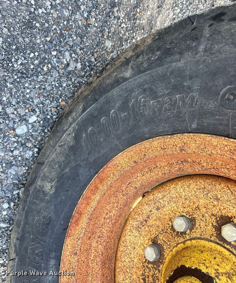 image for item DY0752 2014 John Deere 6115D tractor