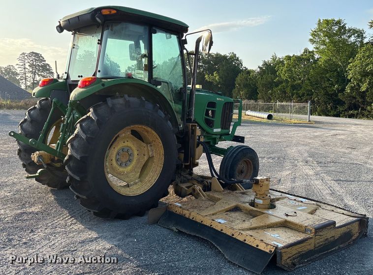 image for item DY0753 2009 John Deere 6100D  tractor