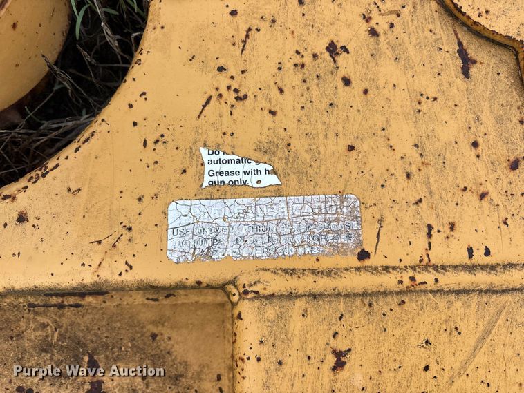 image for item DY0753 2009 John Deere 6100D  tractor